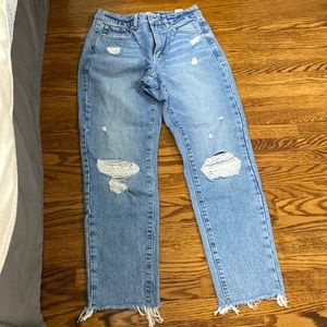 Garage- Mom Ripped Jean